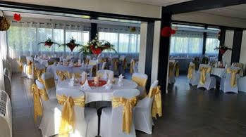 Hotel Le Riccoty Blyes ภายนอก รูปภาพ